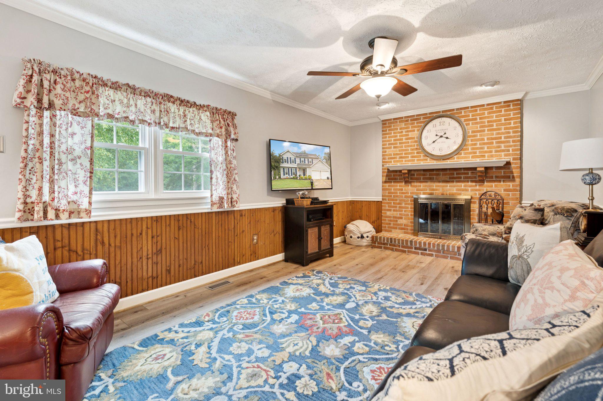 BRENTWOOD PARK - Residential