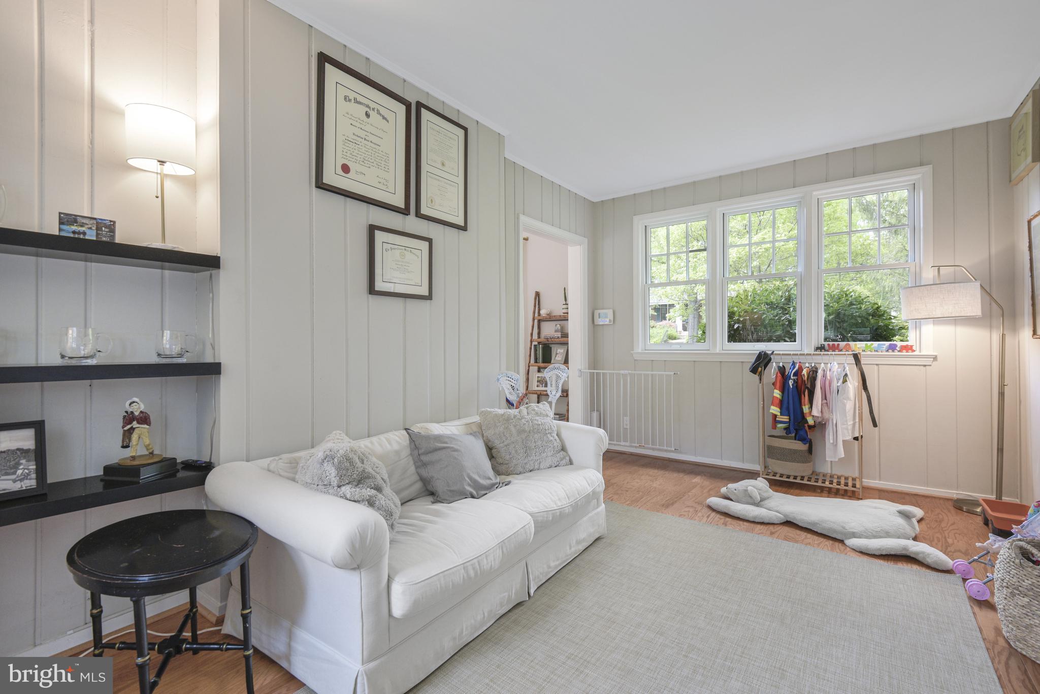 CHEVY CHASE - Residential