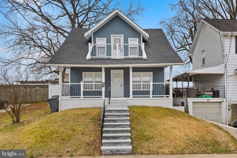 Photo of 105 Carmen Avenue, TRENTON, NJ 08610 (MLS # NJBL2103662)