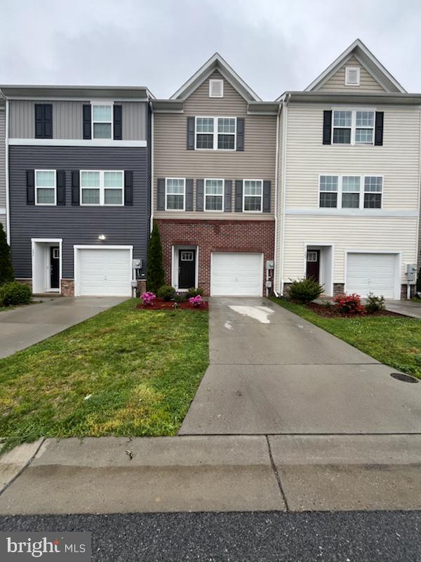 BERKELEY RIDGE - Residential