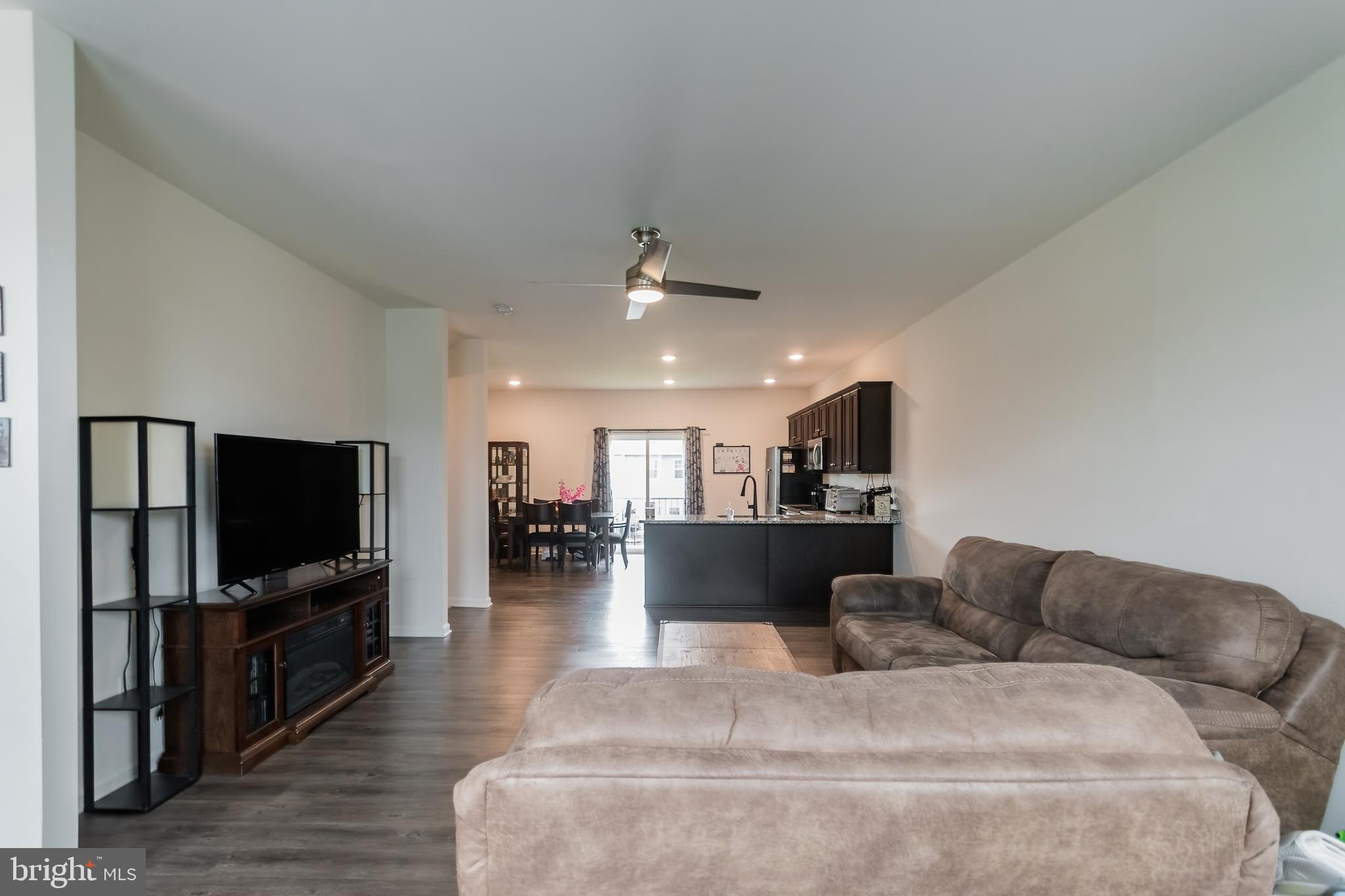 BERKELEY RIDGE - Residential