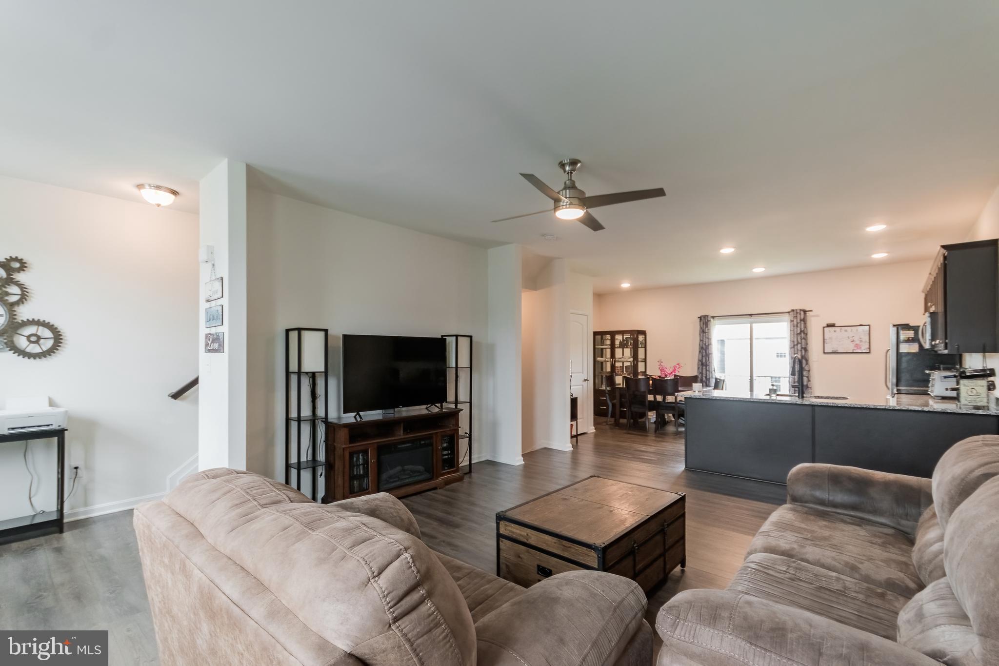 BERKELEY RIDGE - Residential