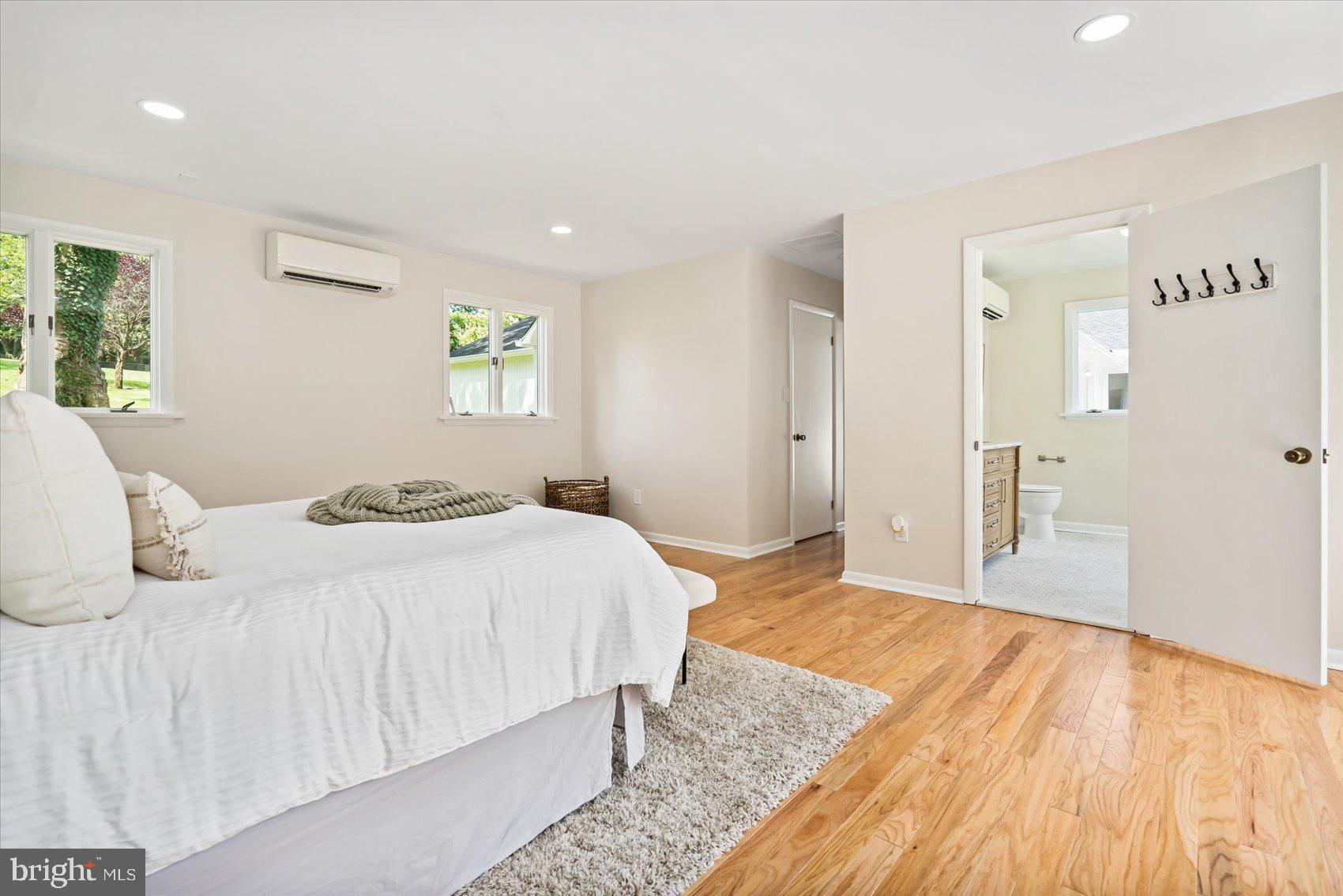 BROOKLANDVILLE - Residential