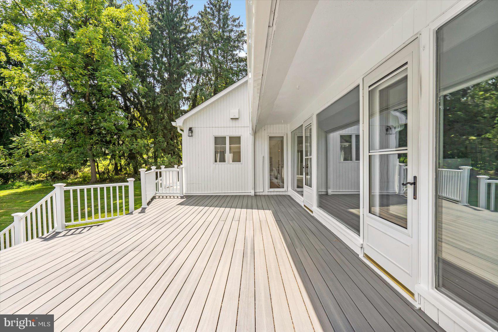 BROOKLANDVILLE - Residential