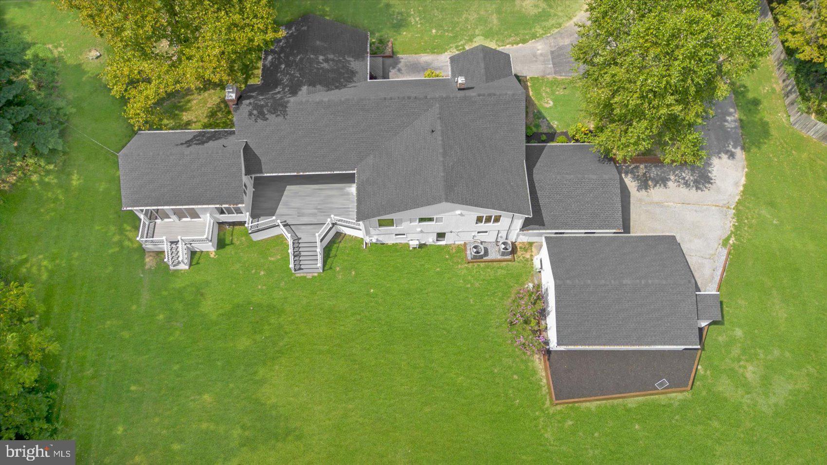 BROOKLANDVILLE - Residential