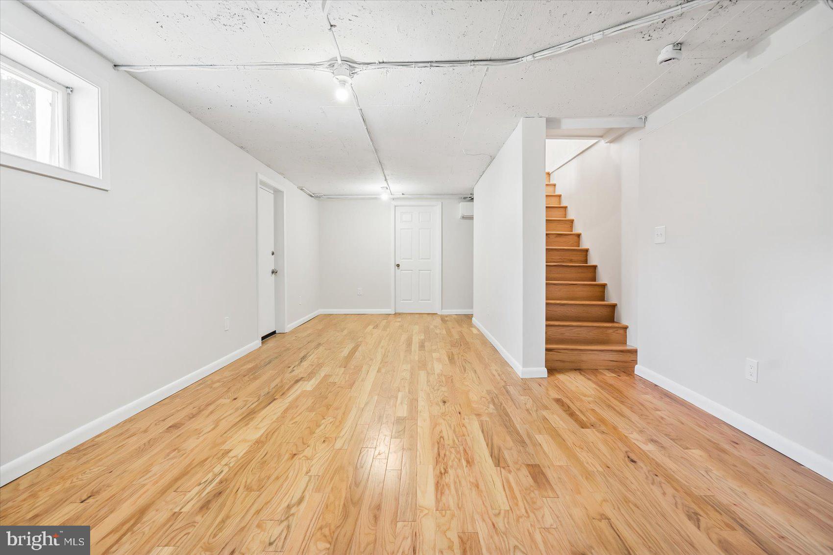 BROOKLANDVILLE - Residential