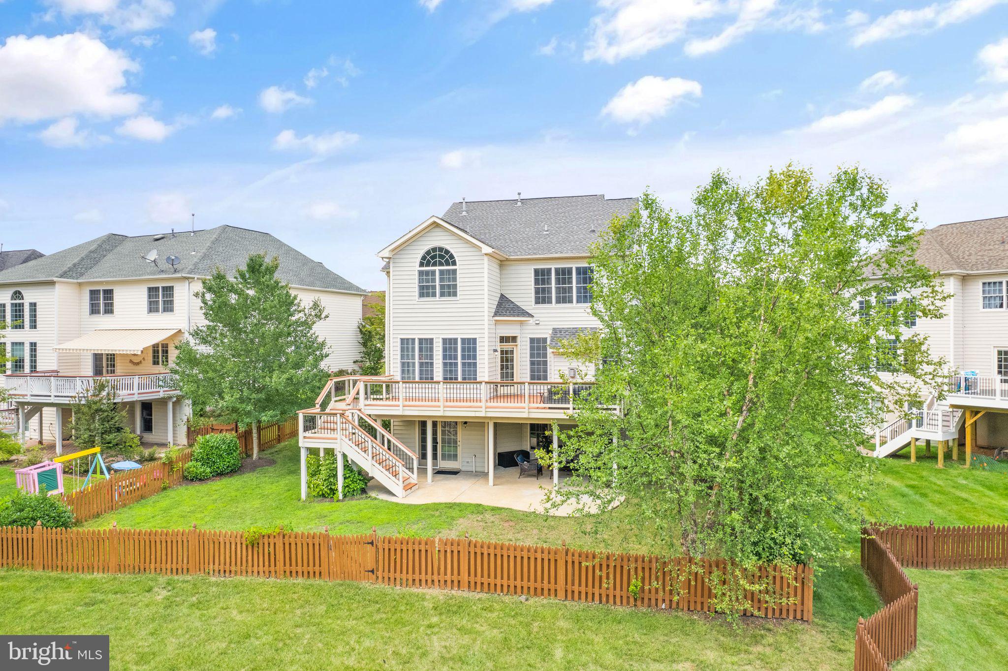 DOMINION VALLEY COUNTRY CLUB - Residential