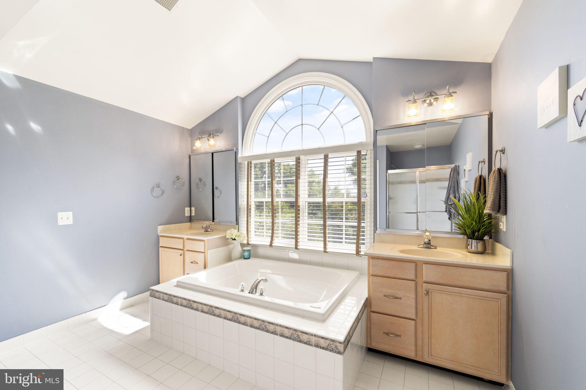 DOMINION VALLEY COUNTRY CLUB - Residential