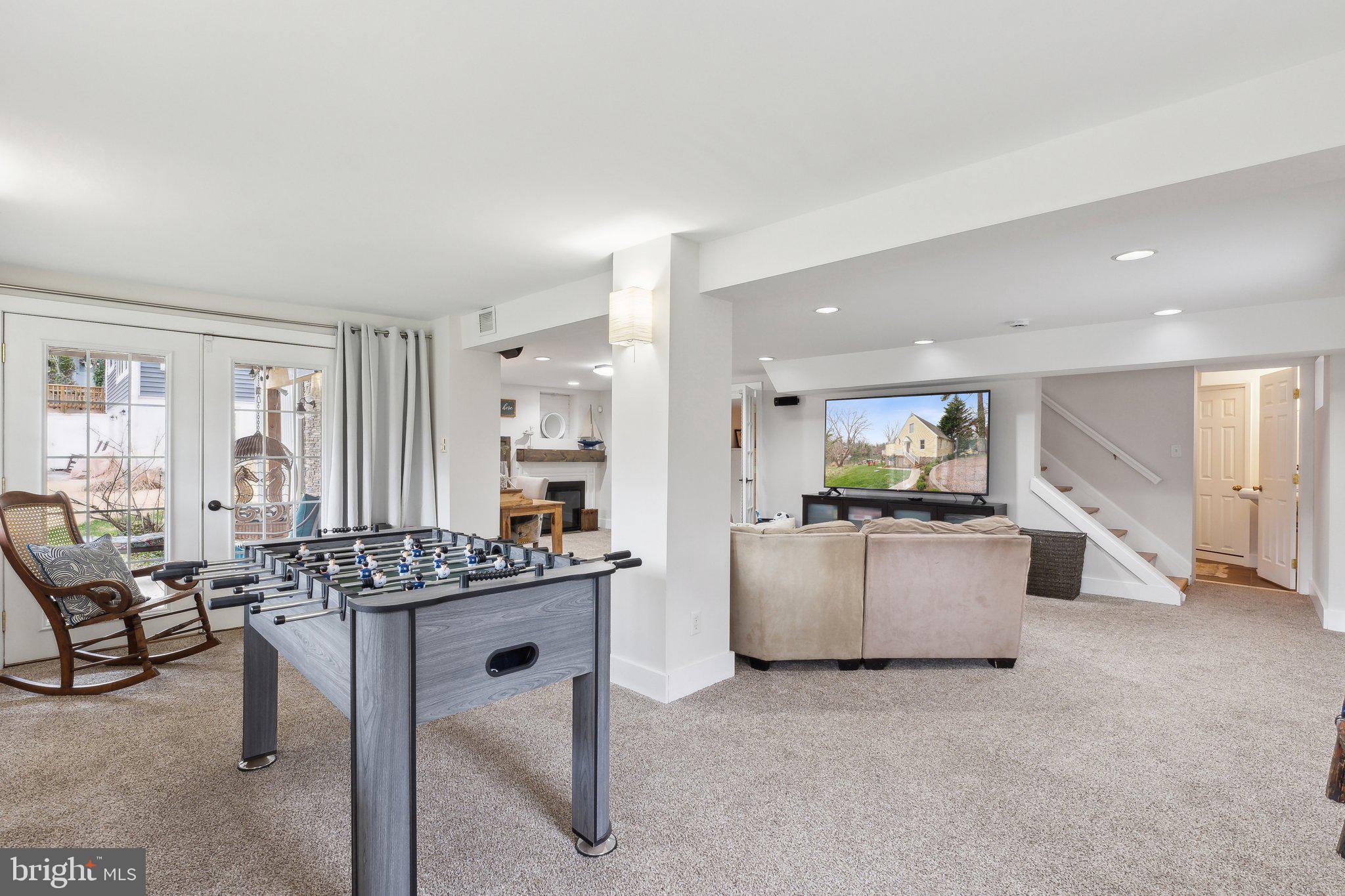 PINES ON THE SEVERN - Residential