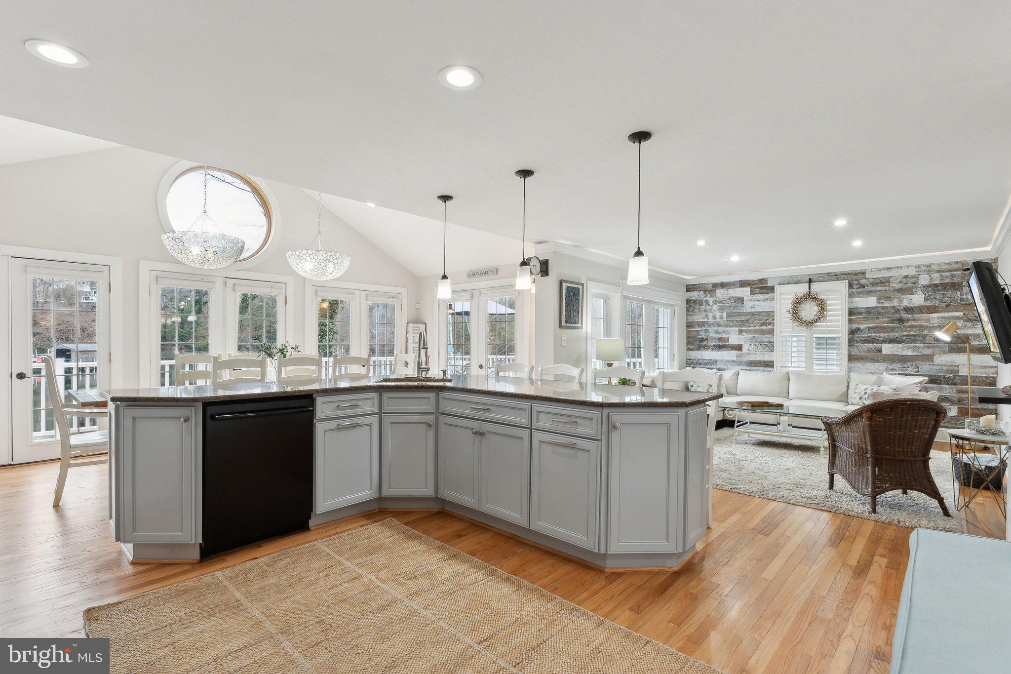 PINES ON THE SEVERN - Residential