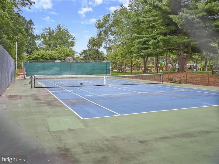 PINES ON THE SEVERN - Residential