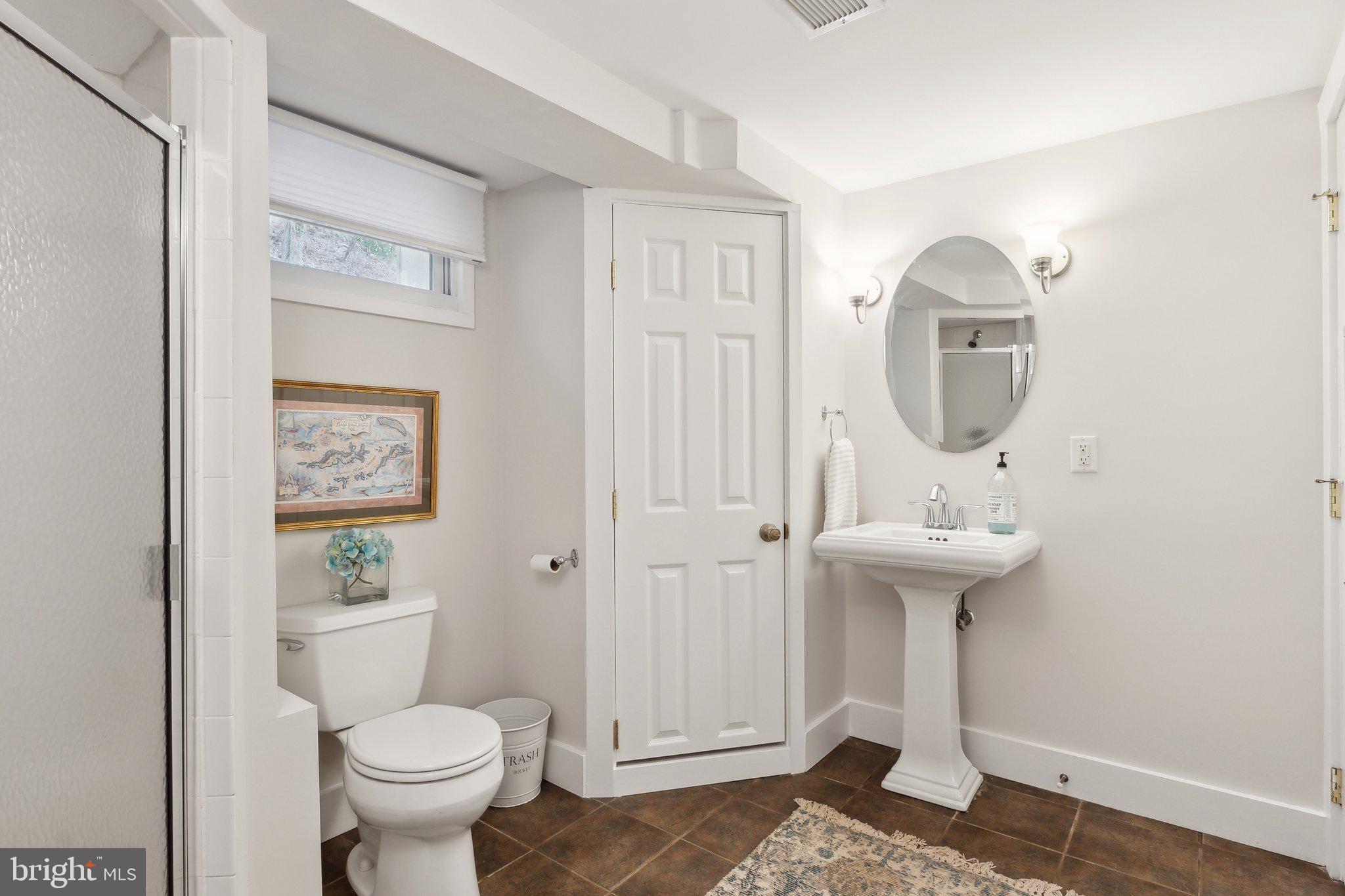 PINES ON THE SEVERN - Residential