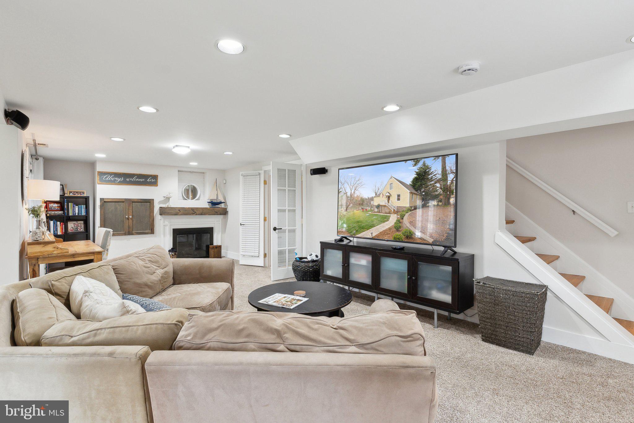 PINES ON THE SEVERN - Residential