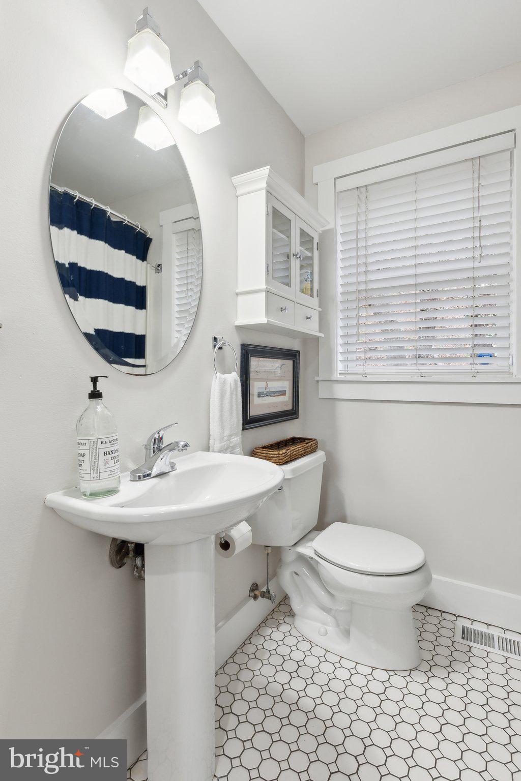 PINES ON THE SEVERN - Residential