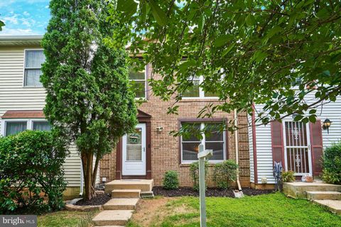 6758 BROOK RUN DRIVE FALLS CHURCH VA 22043