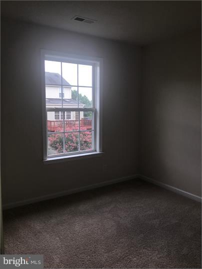 CHARLESTOWN COMMONS - Residential Lease