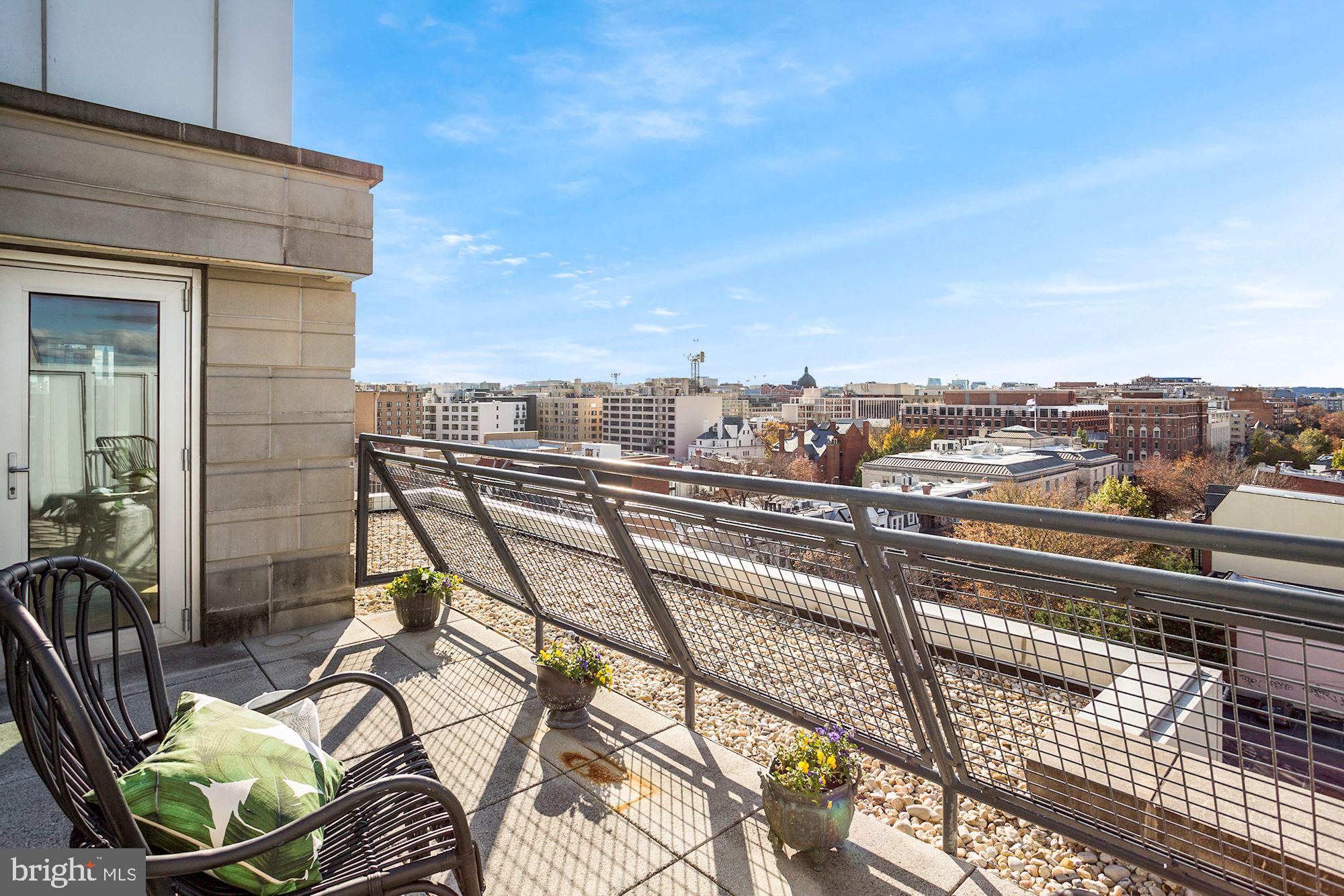 LOGAN CIRCLE - Residential