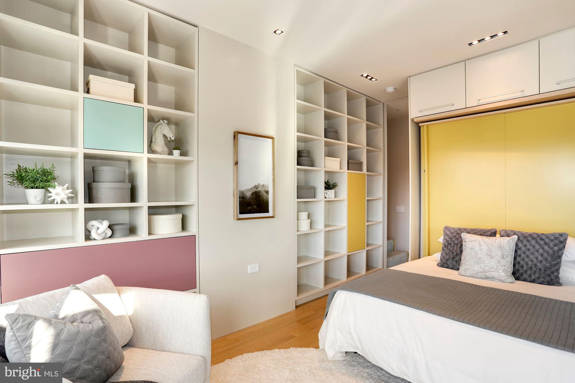 LOGAN CIRCLE - Residential