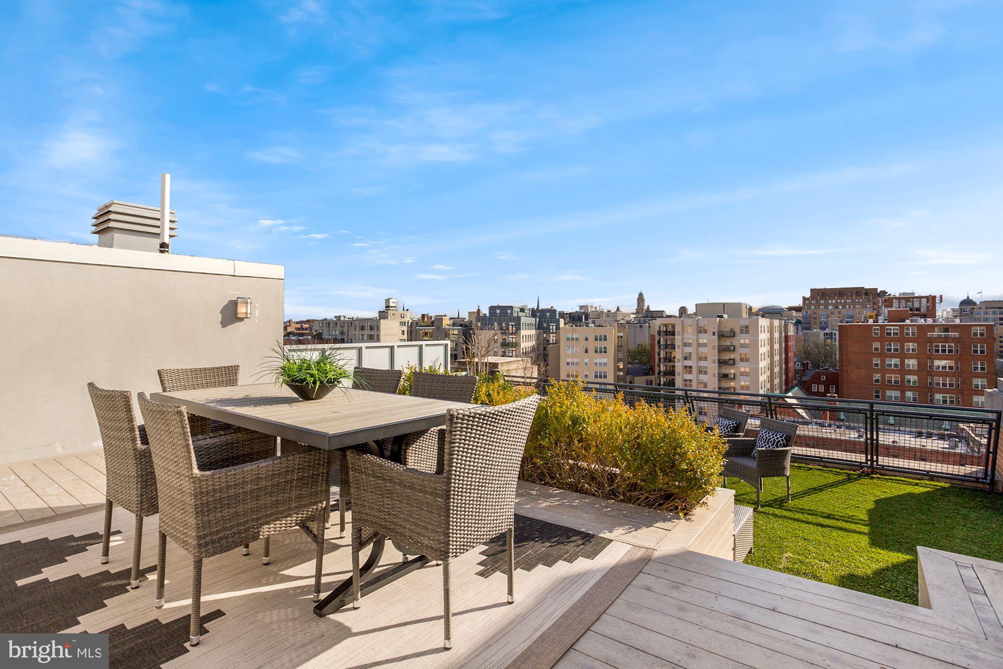 LOGAN CIRCLE - Residential