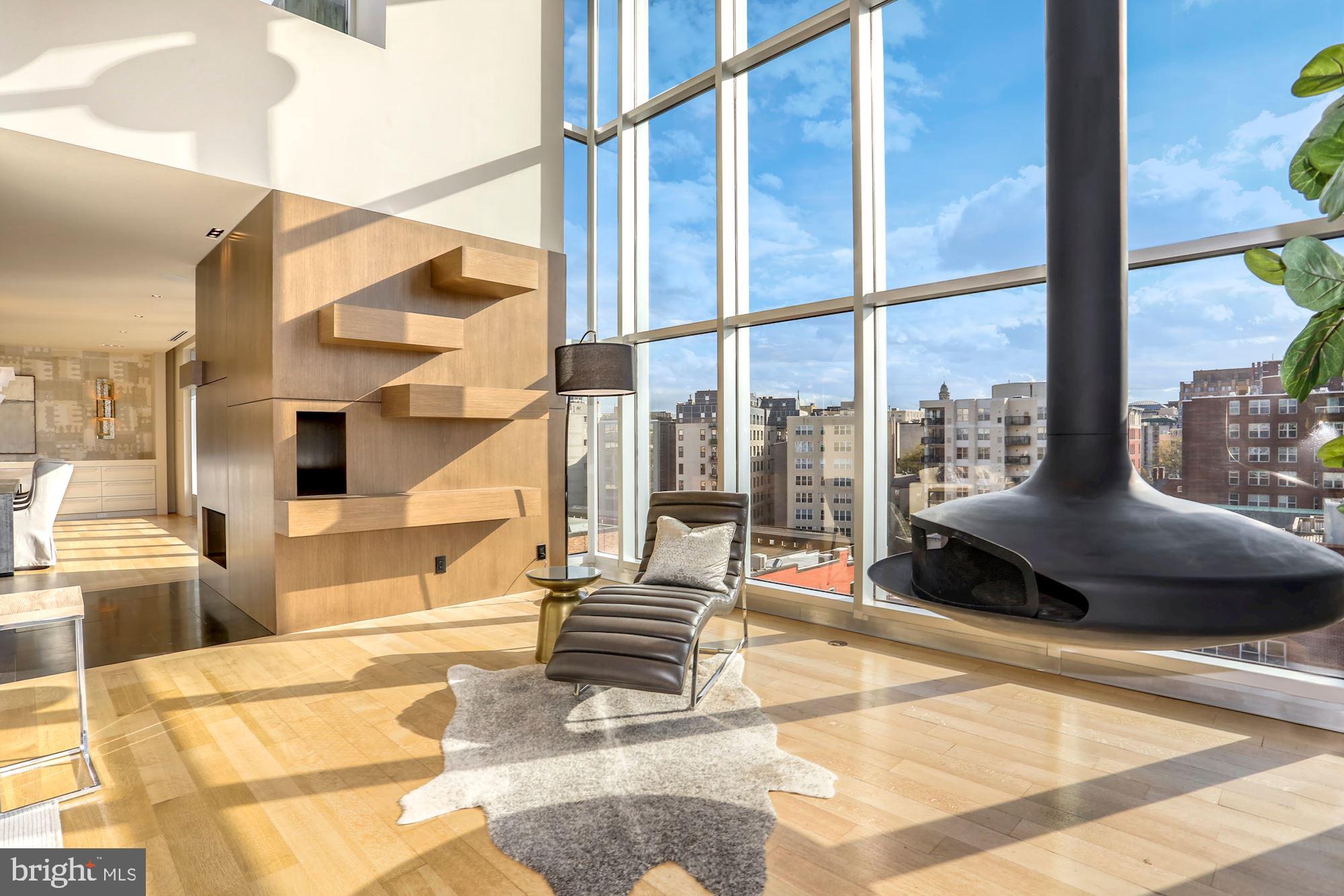 LOGAN CIRCLE - Residential