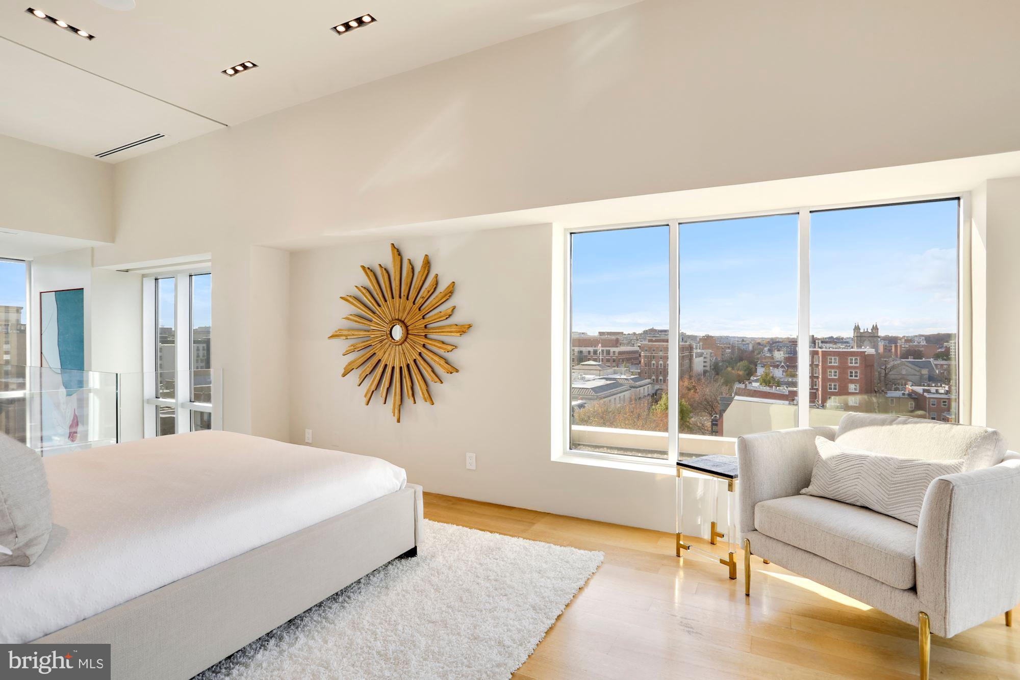 LOGAN CIRCLE - Residential