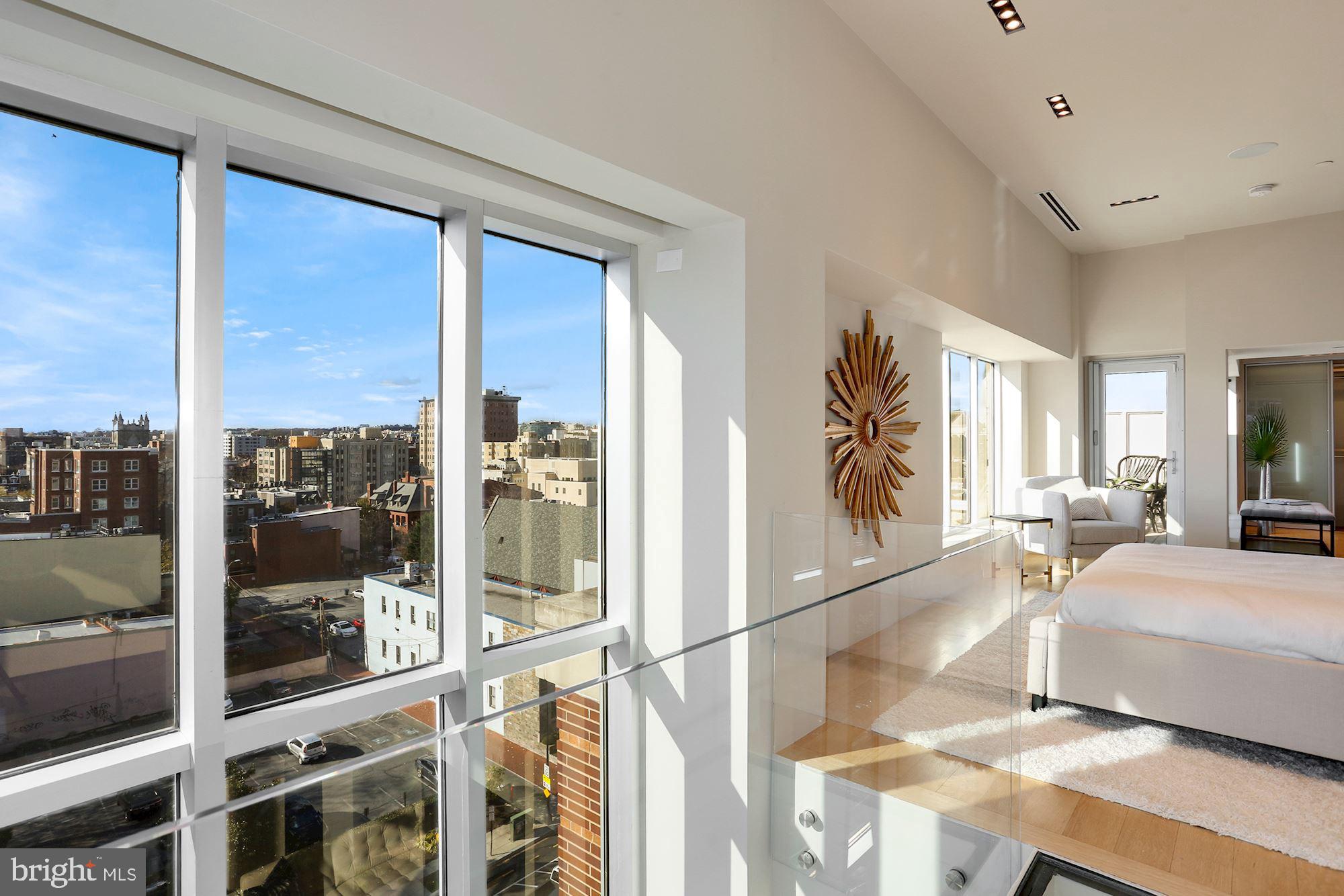 LOGAN CIRCLE - Residential