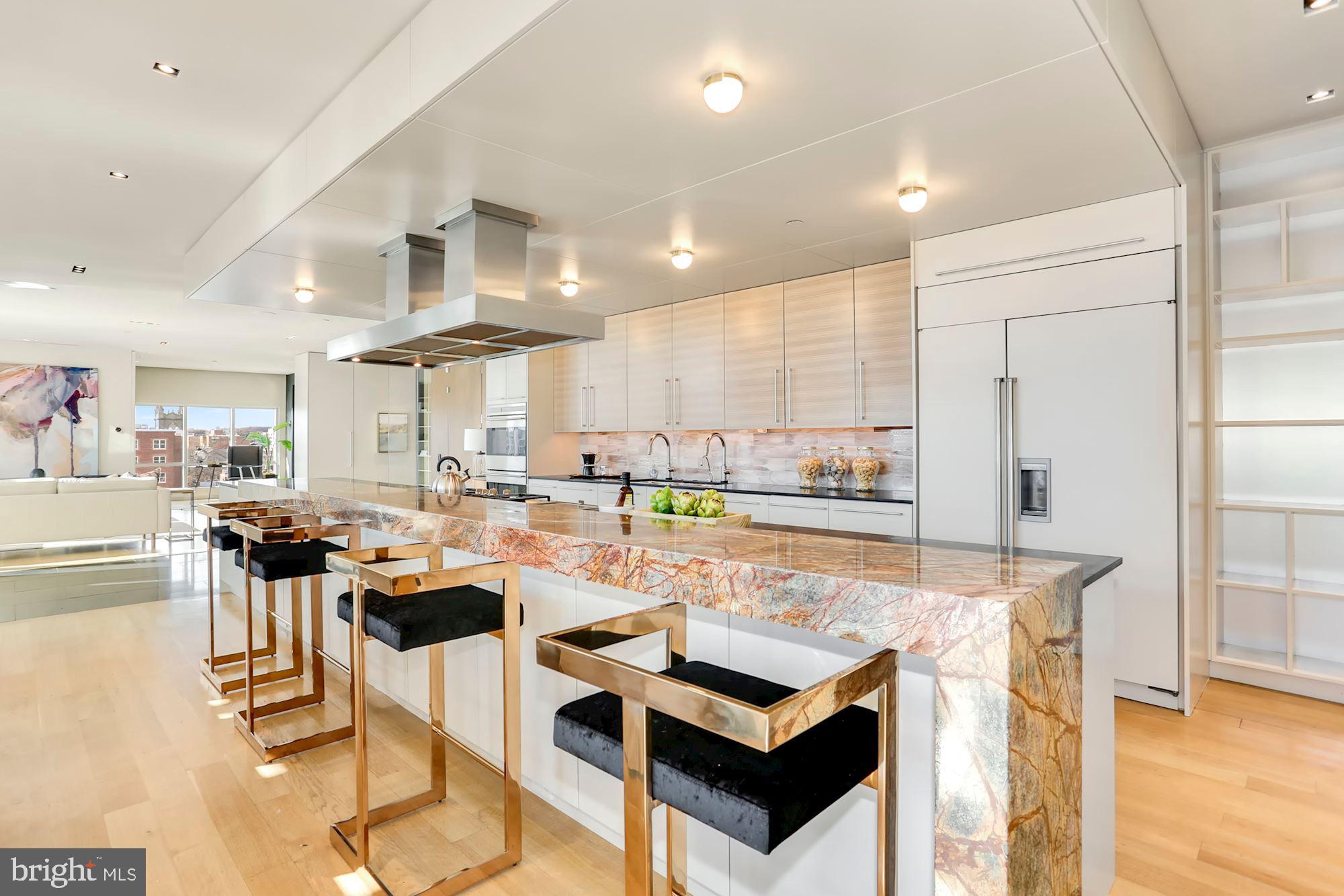 LOGAN CIRCLE - Residential