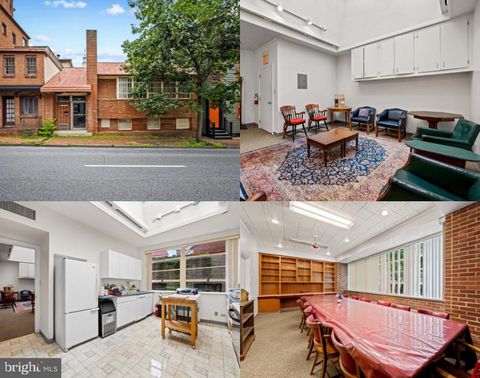 Multifamily For Sale - 212 Duke Of Gloucester Street<br/> ANNAPOLIS, MD 21401