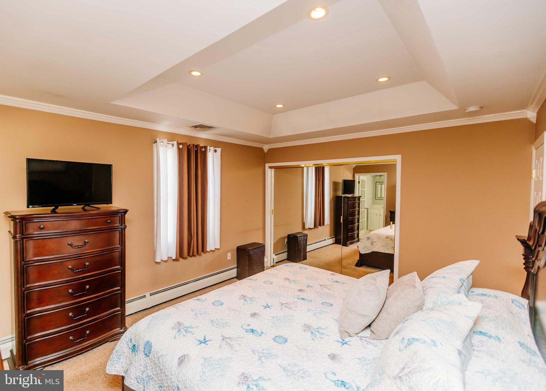 THORNRIDGE - Residential