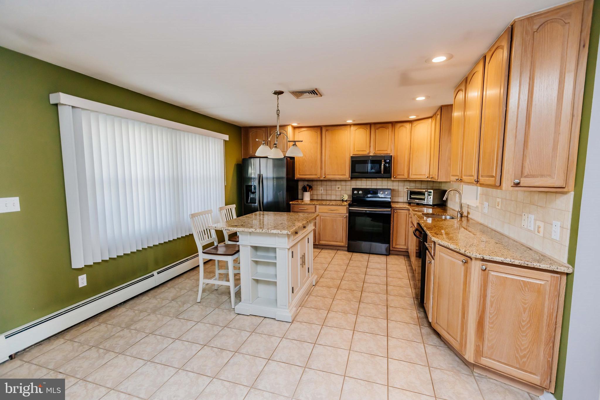 THORNRIDGE - Residential