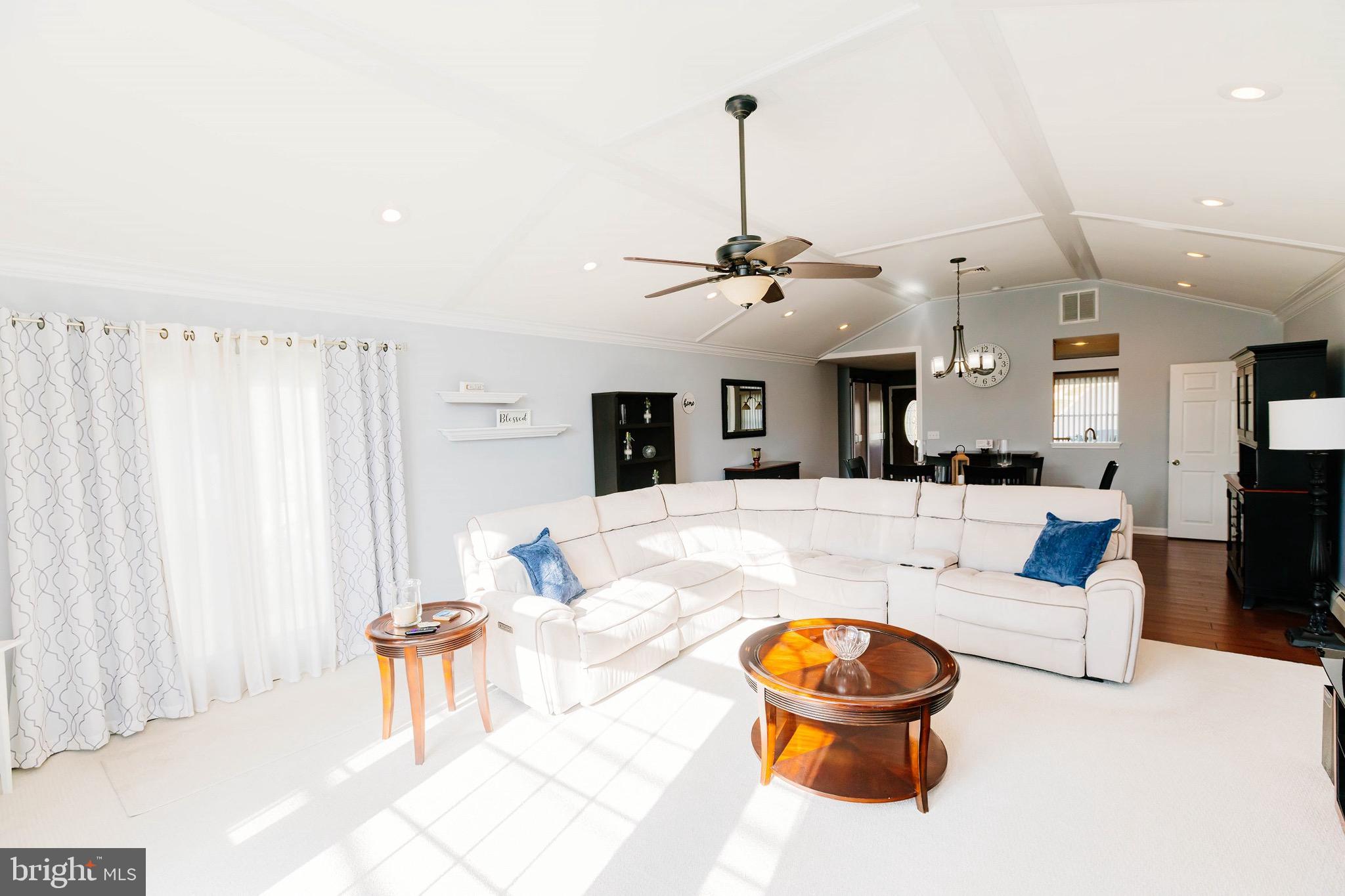 THORNRIDGE - Residential