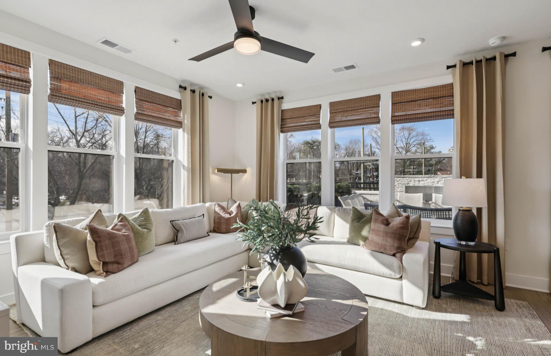 THE FLATS AT NORTHSIDE - Residential