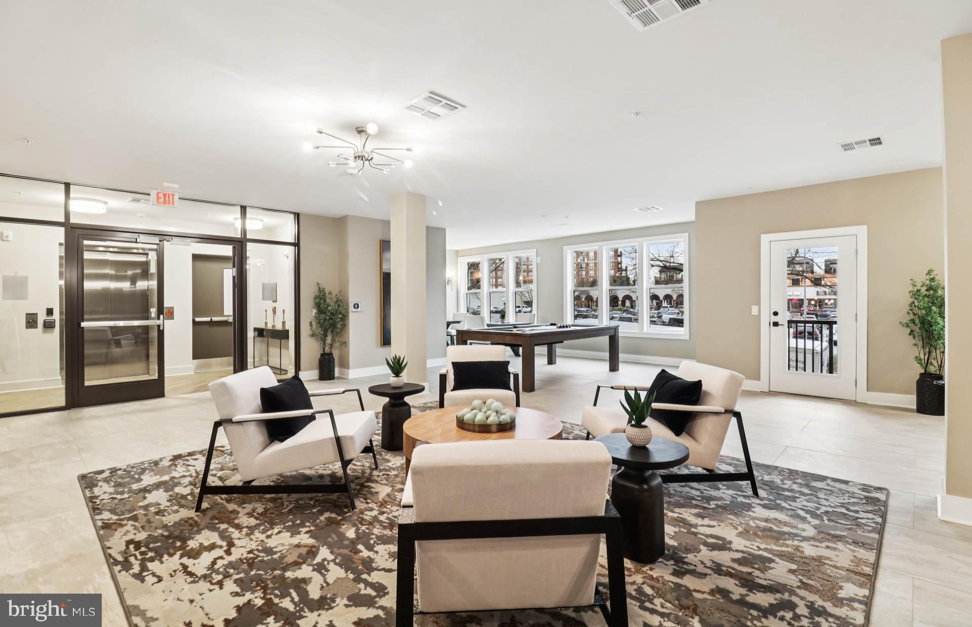 THE FLATS AT NORTHSIDE - Residential