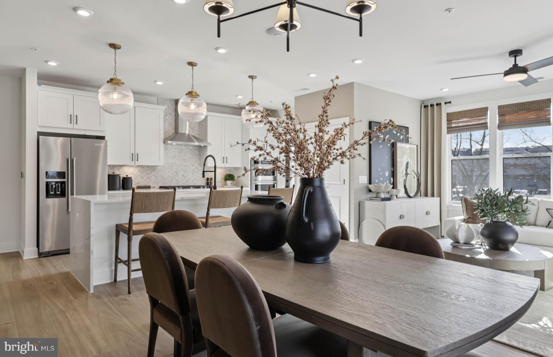 THE FLATS AT NORTHSIDE - Residential