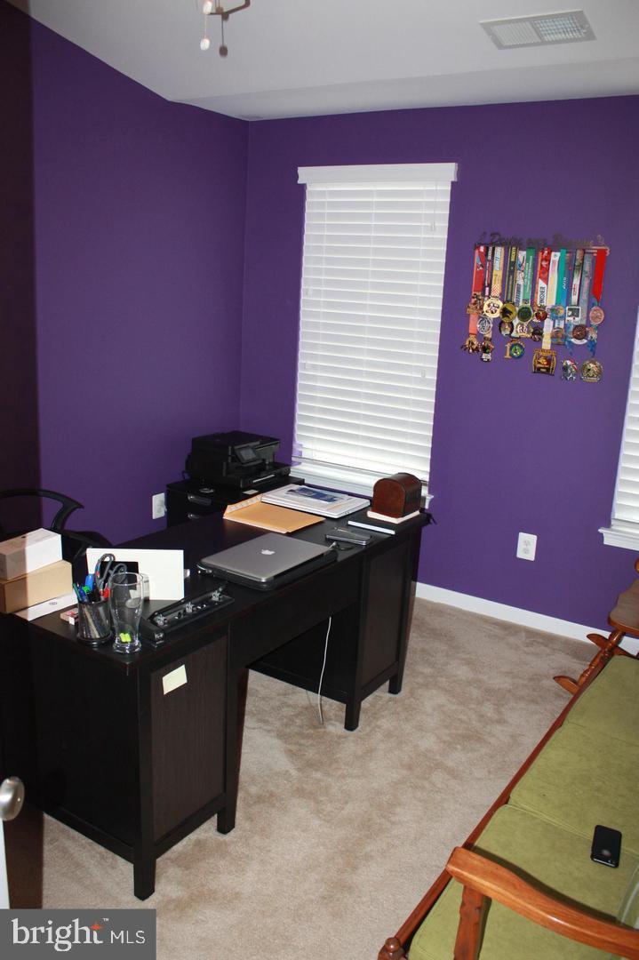 SOUTH RIDING - Residential Lease