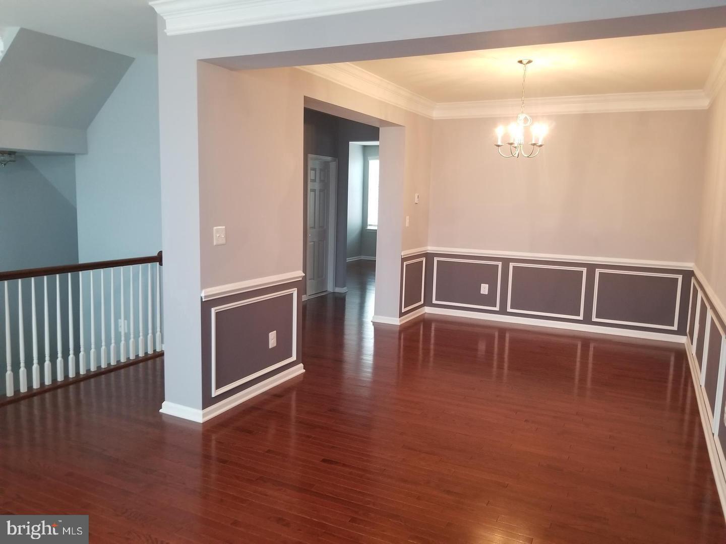 SOUTH RIDING - Residential Lease