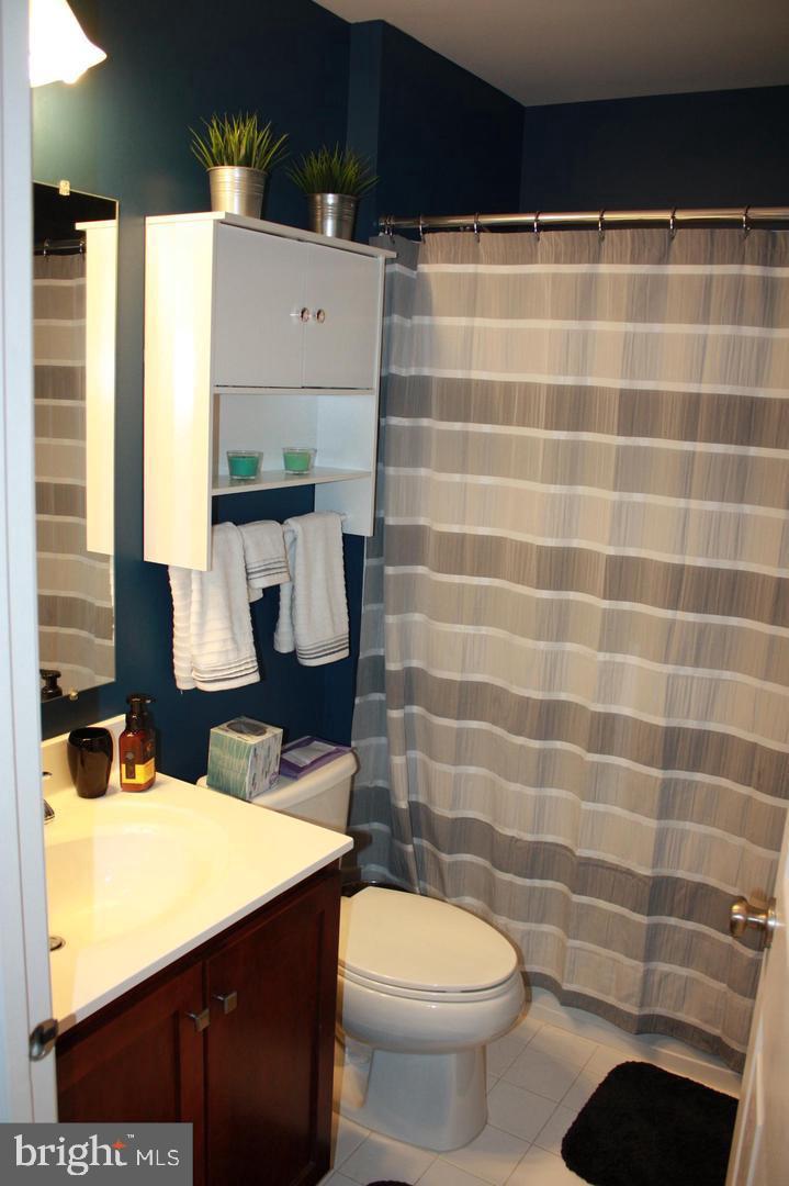 SOUTH RIDING - Residential Lease