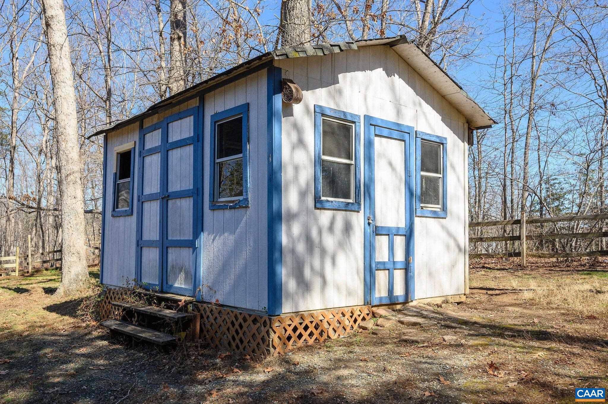 LAKE MONTICELLO - Residential