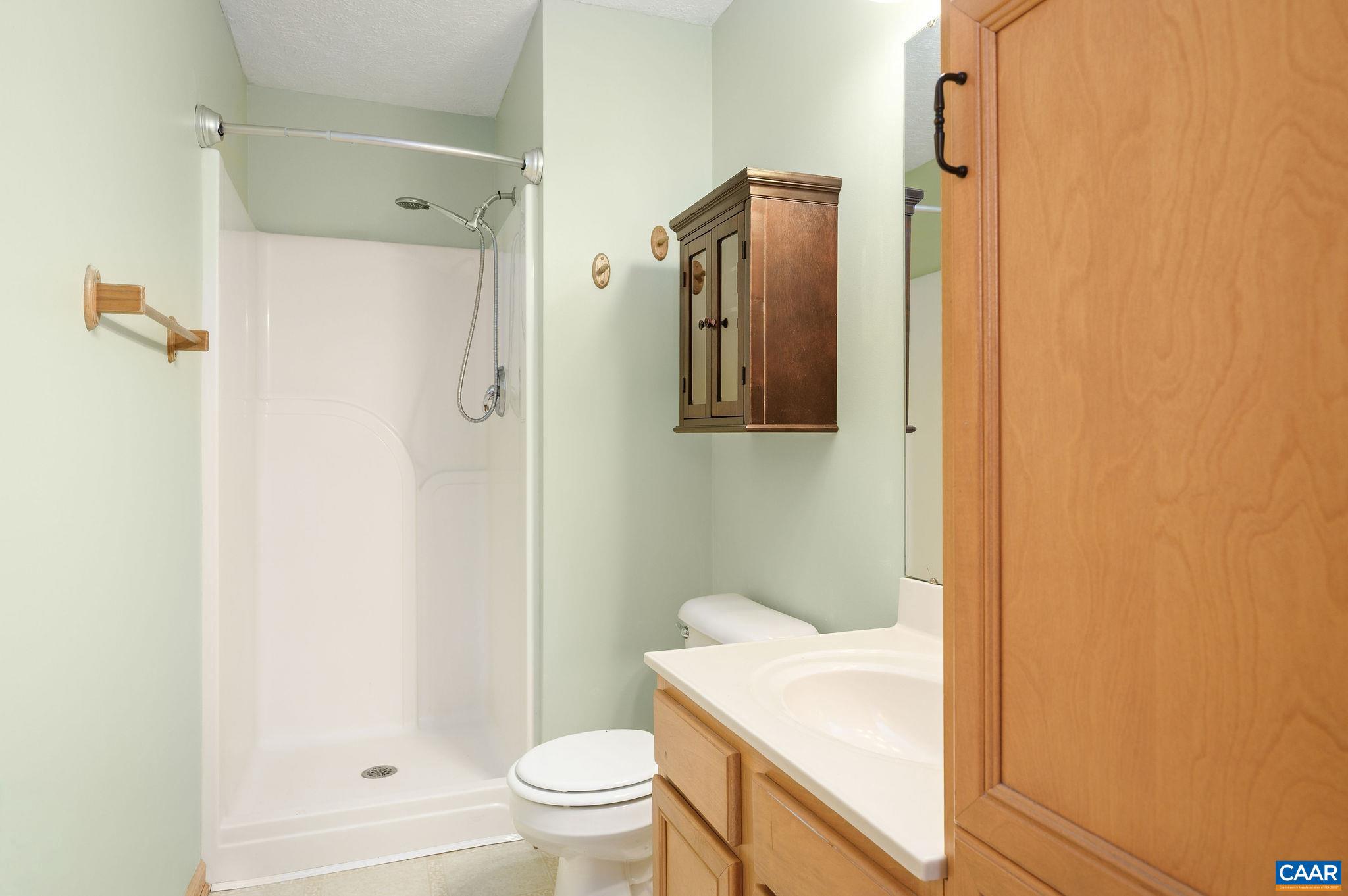 LAKE MONTICELLO - Residential