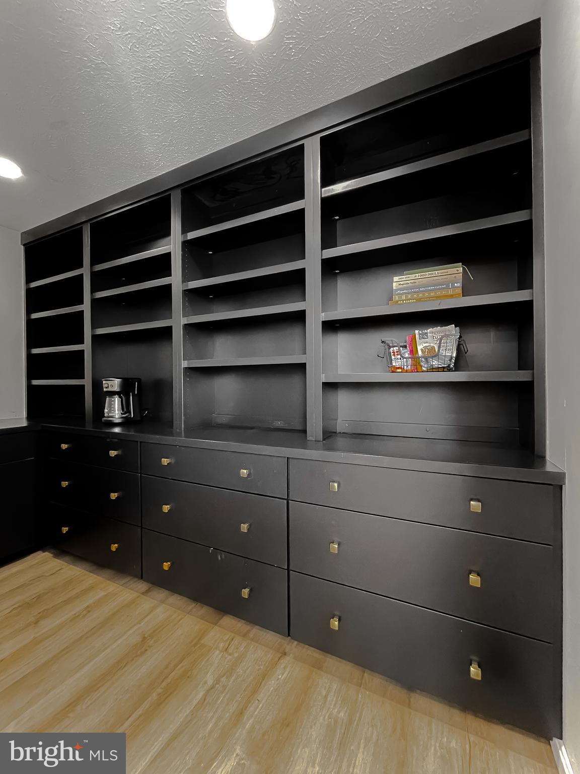 GREENBRIER - Residential