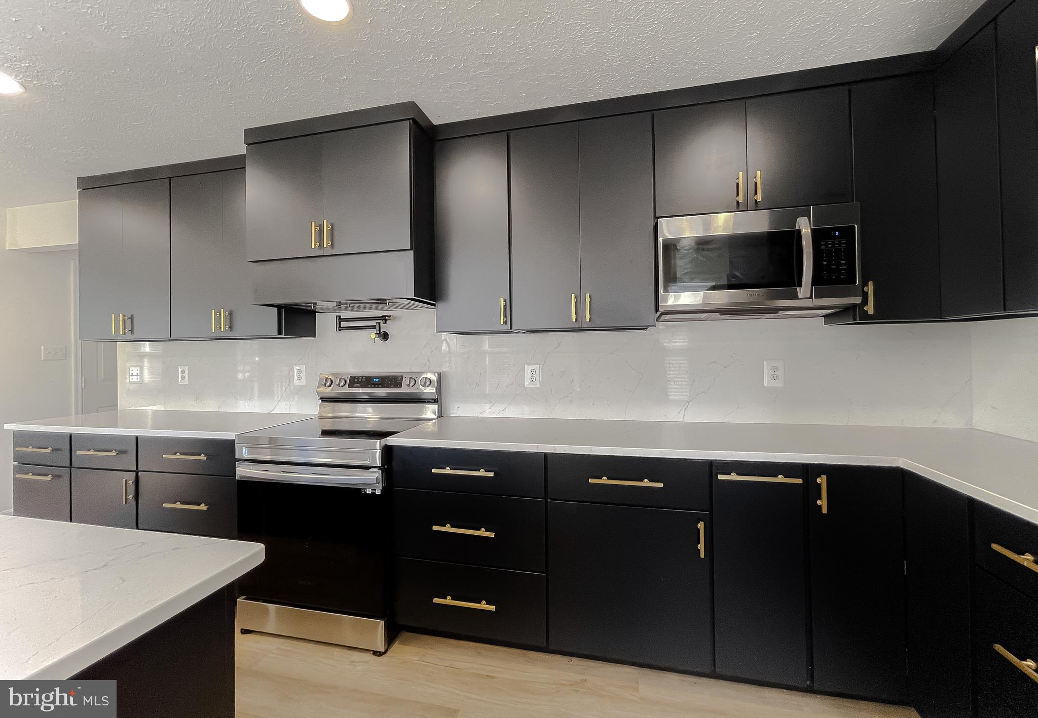 GREENBRIER - Residential