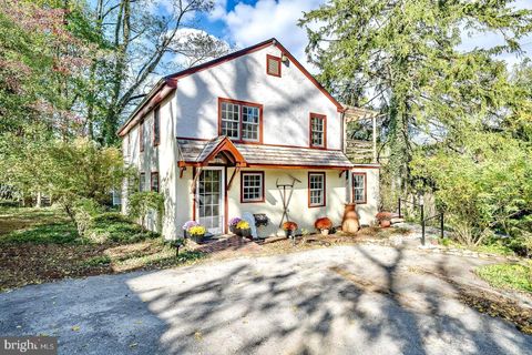 525 HOPEWELL ROAD DOWNINGTOWN PA 19335