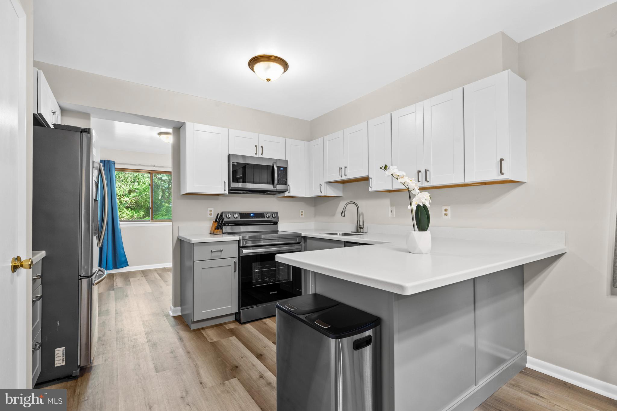 ONE PARK PLACE - Residential