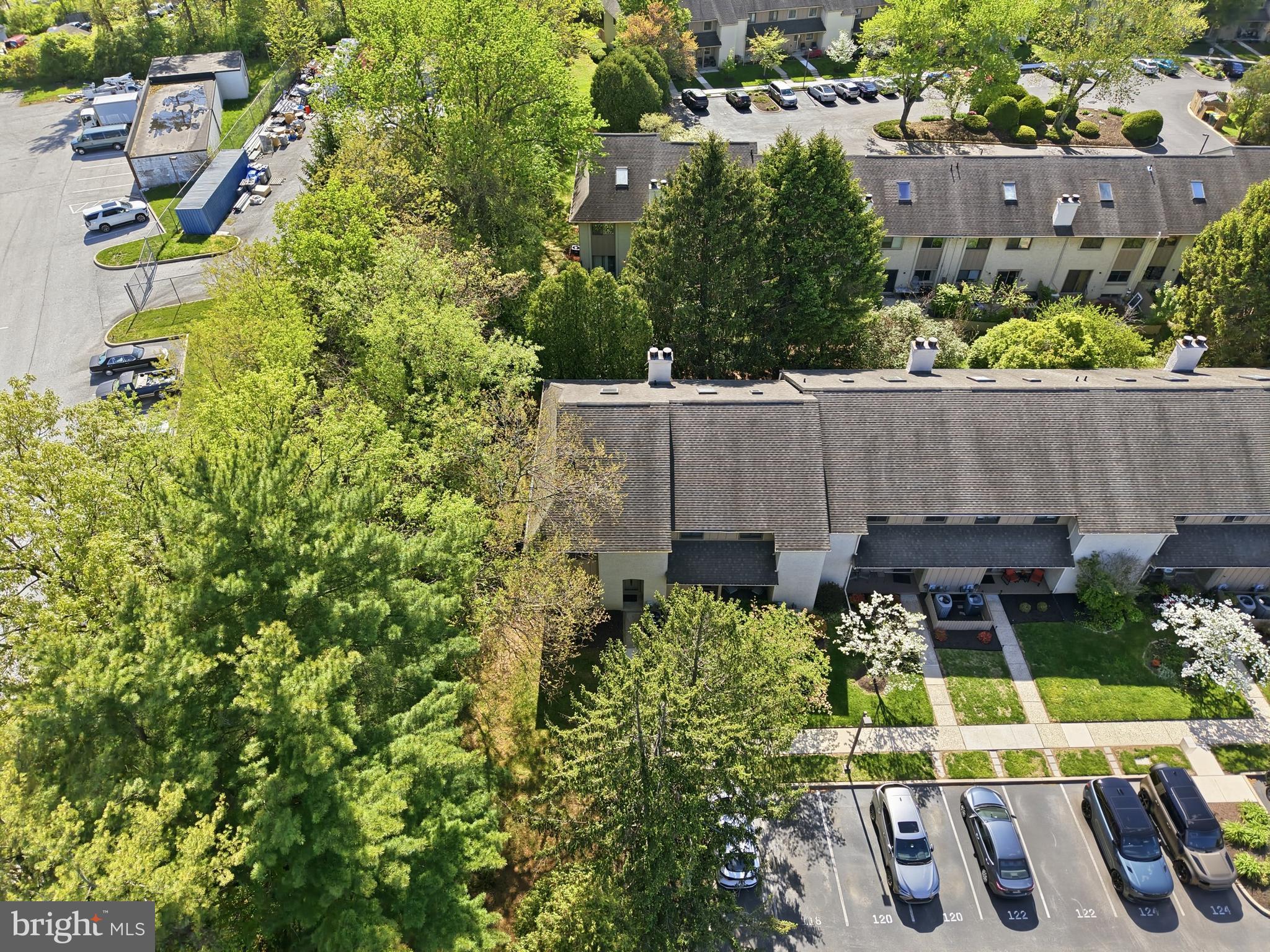 ONE PARK PLACE - Residential