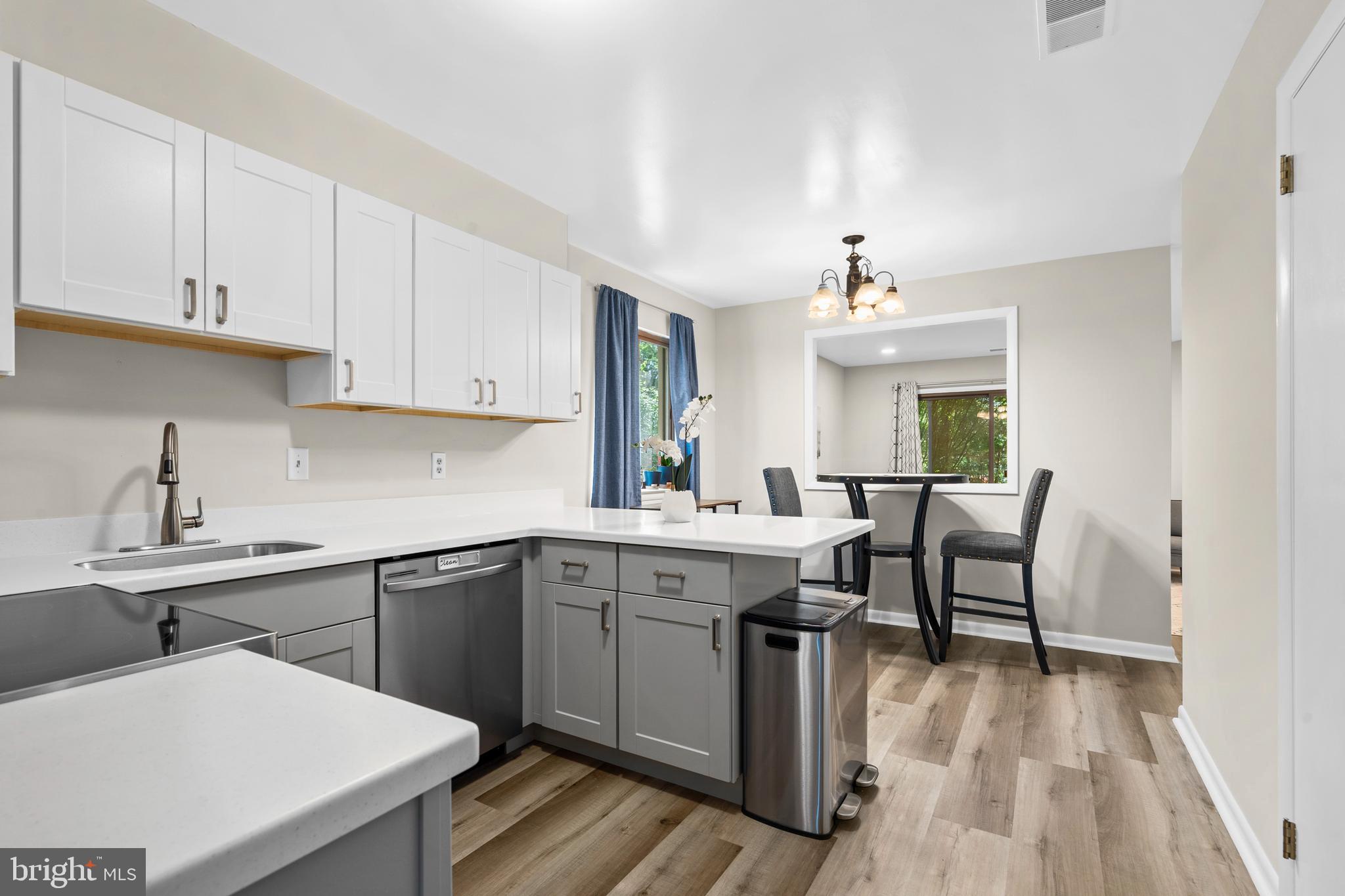 ONE PARK PLACE - Residential