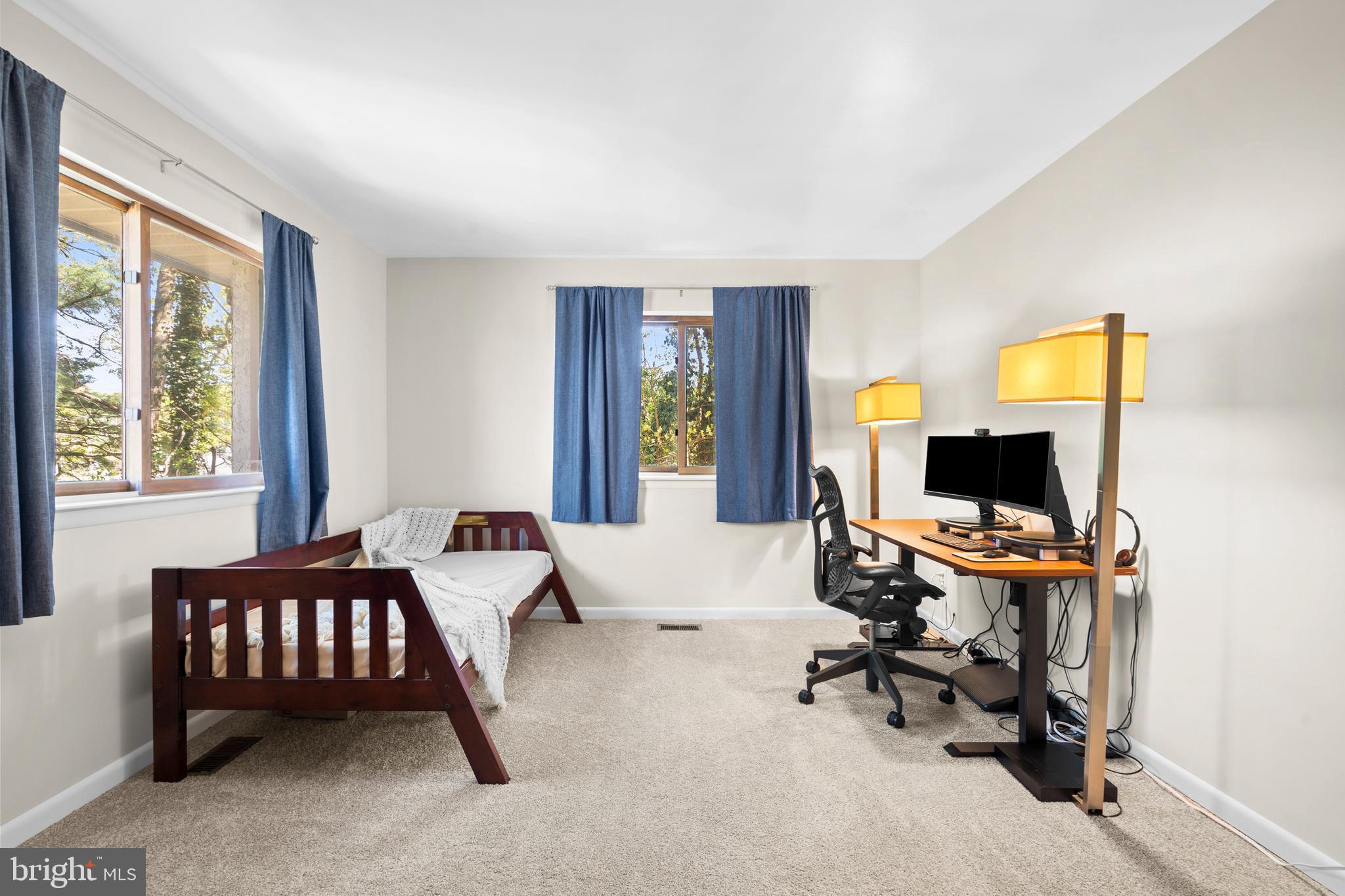 ONE PARK PLACE - Residential