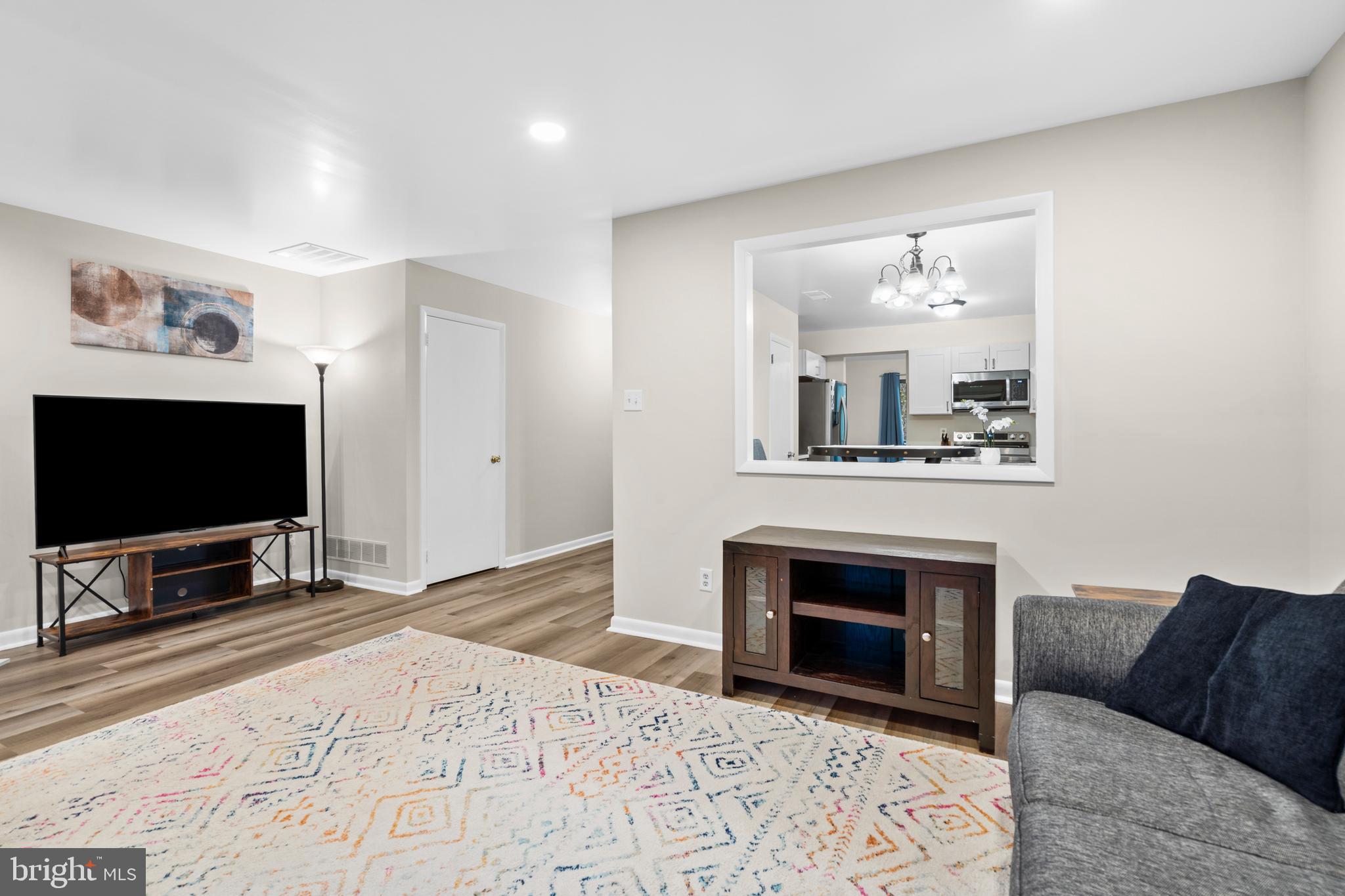 ONE PARK PLACE - Residential