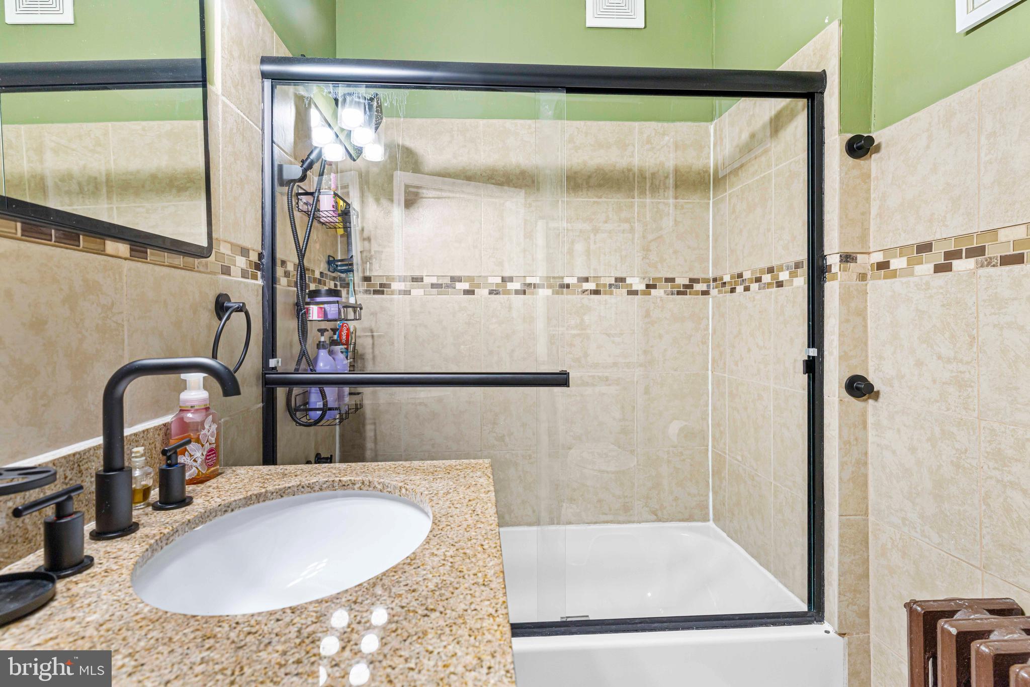 TACONY - Residential