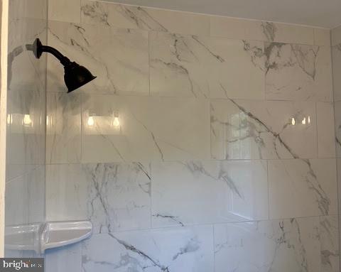 HIGHLAND AT LANDOVER STATION - Residential