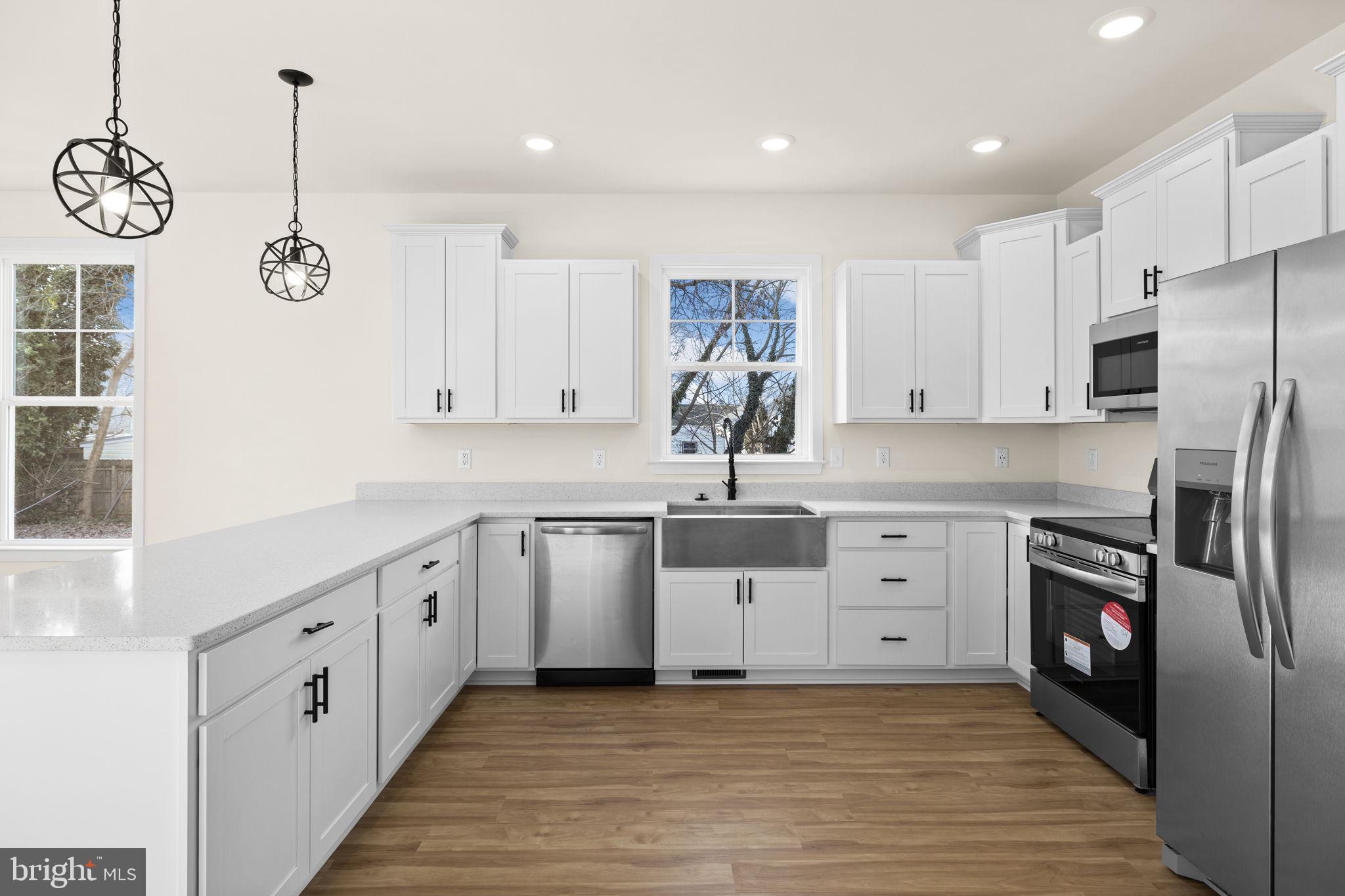 SYLVANIA HEIGHTS - Residential